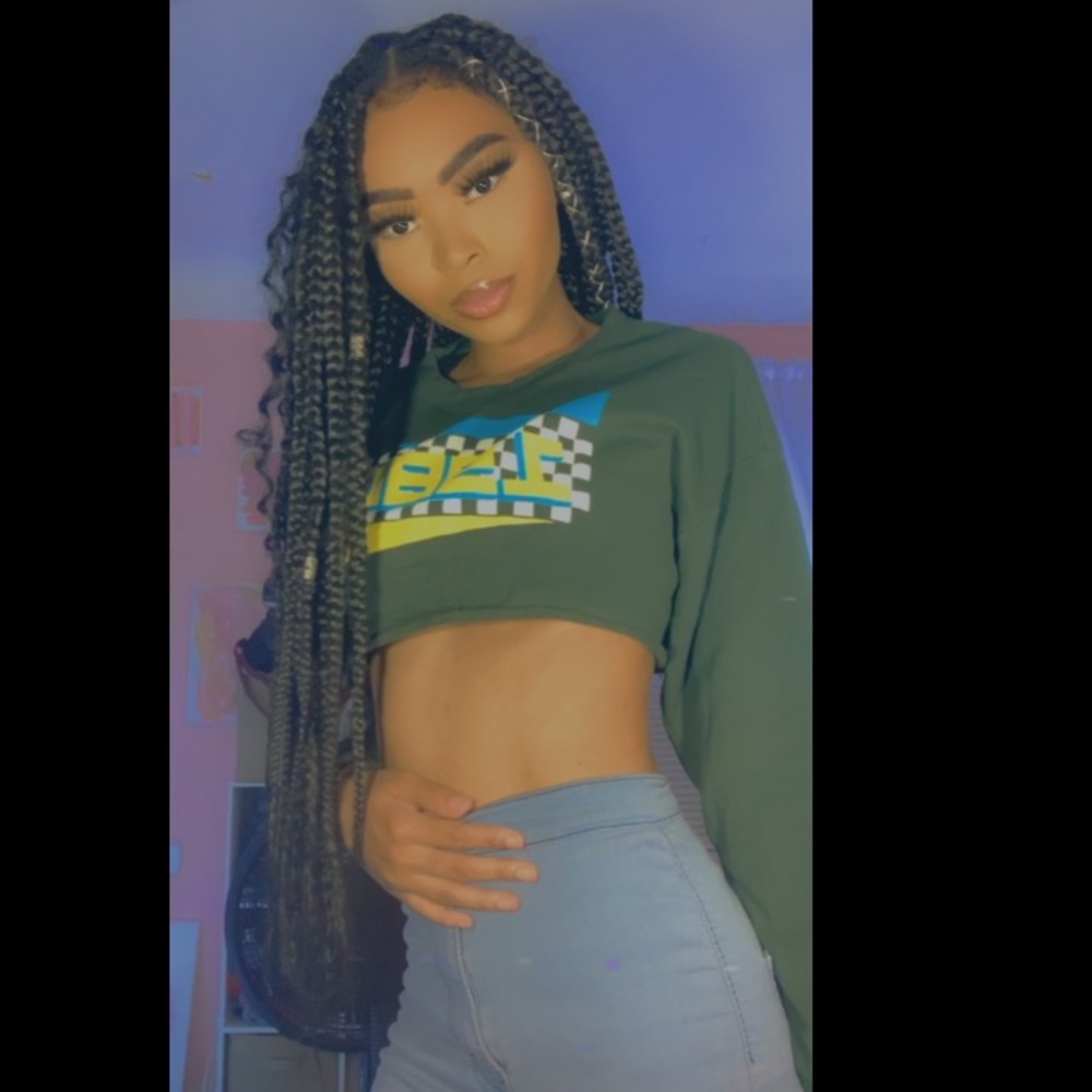 Cropped top